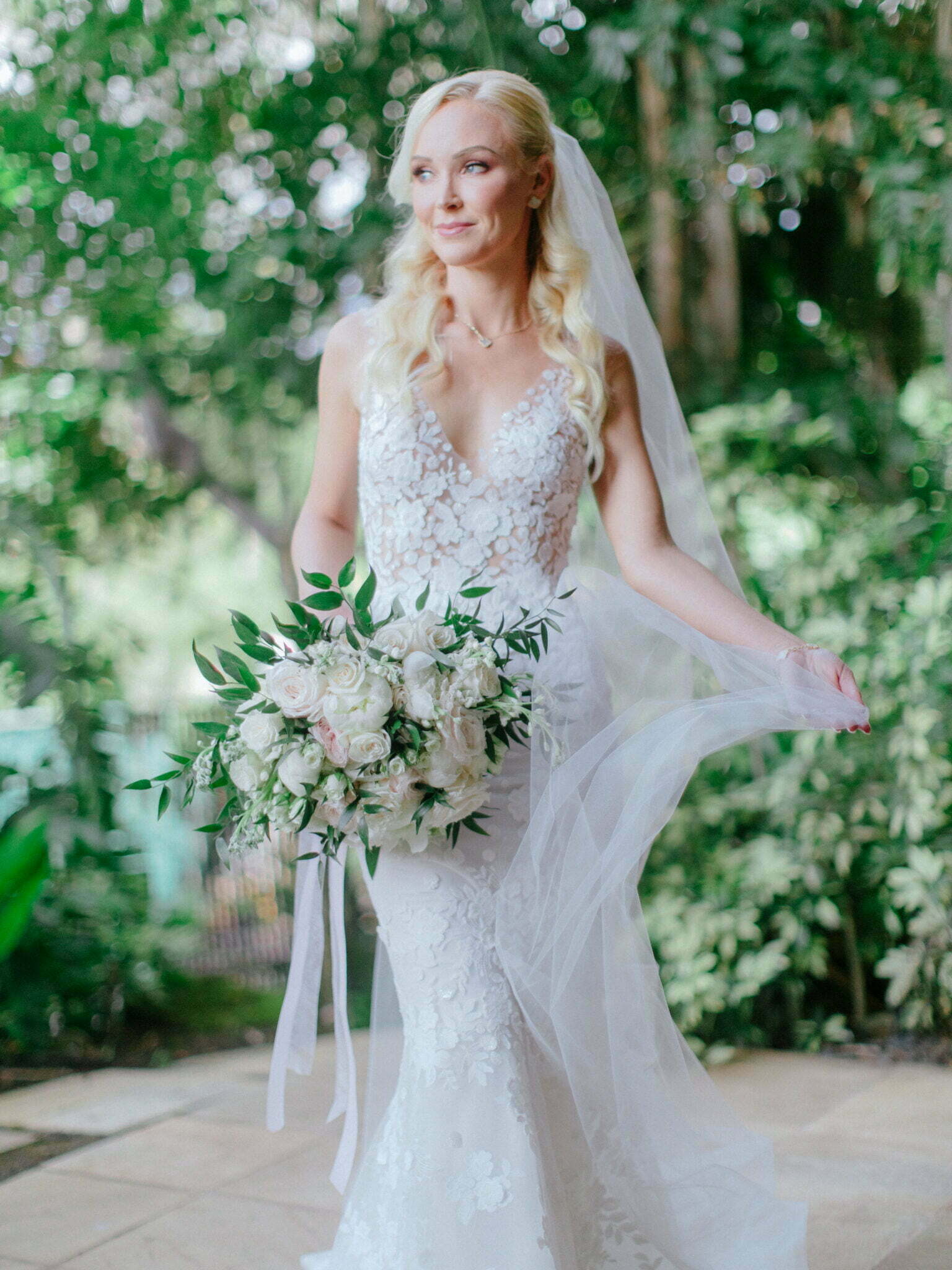 BRIDEOFTHEWEEK Shannon Casey Mira Zwillinger