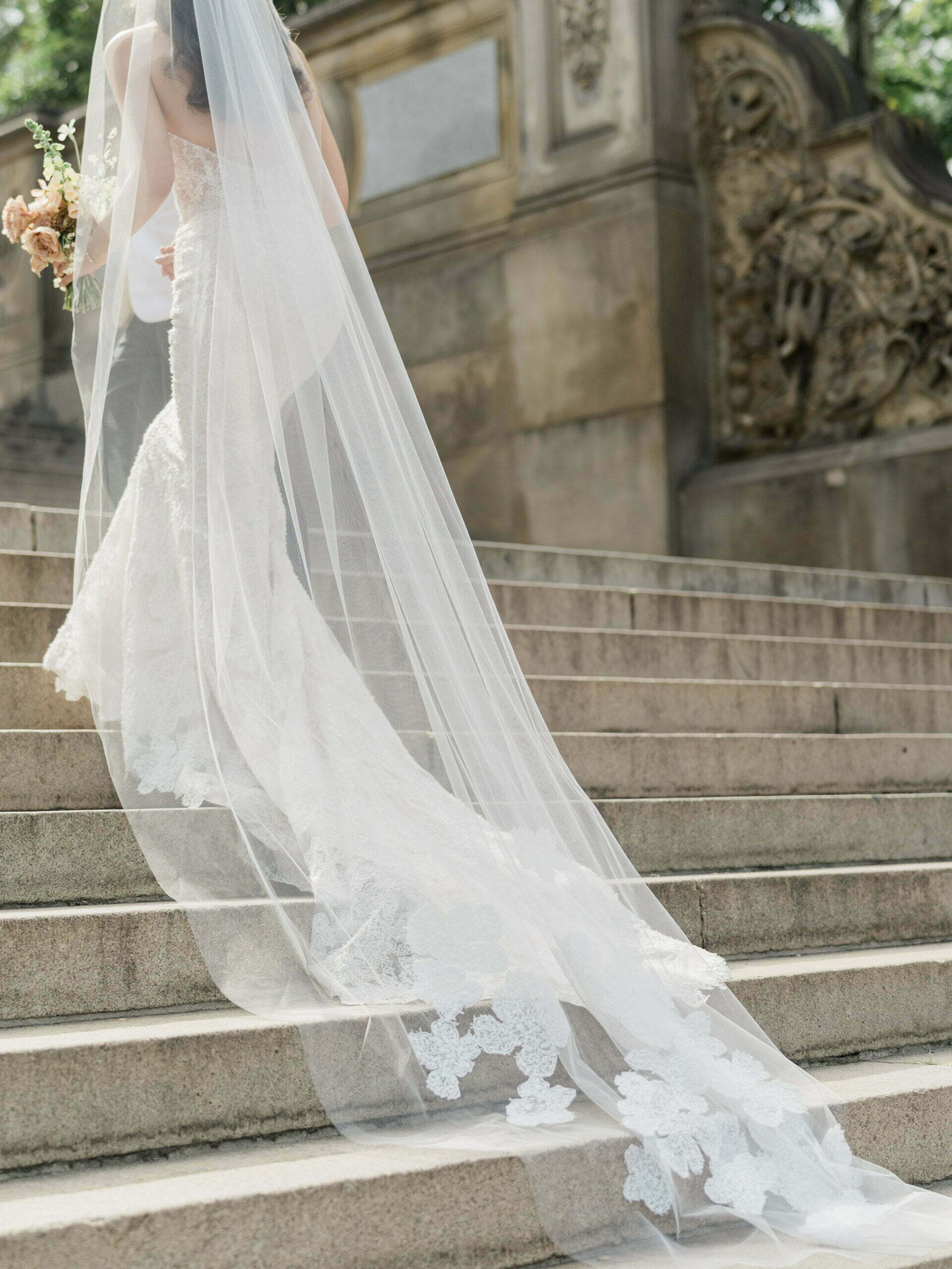 Ashley Frankino wearing Brunella gown & Brunella veil