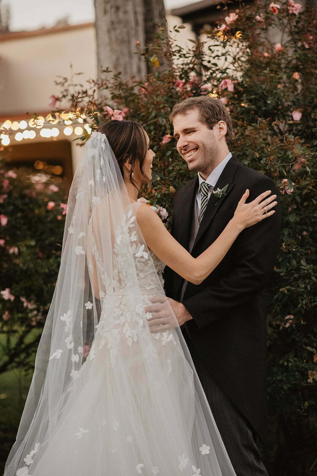 Adriana Daireaux wearing Elli gown & Elli veil