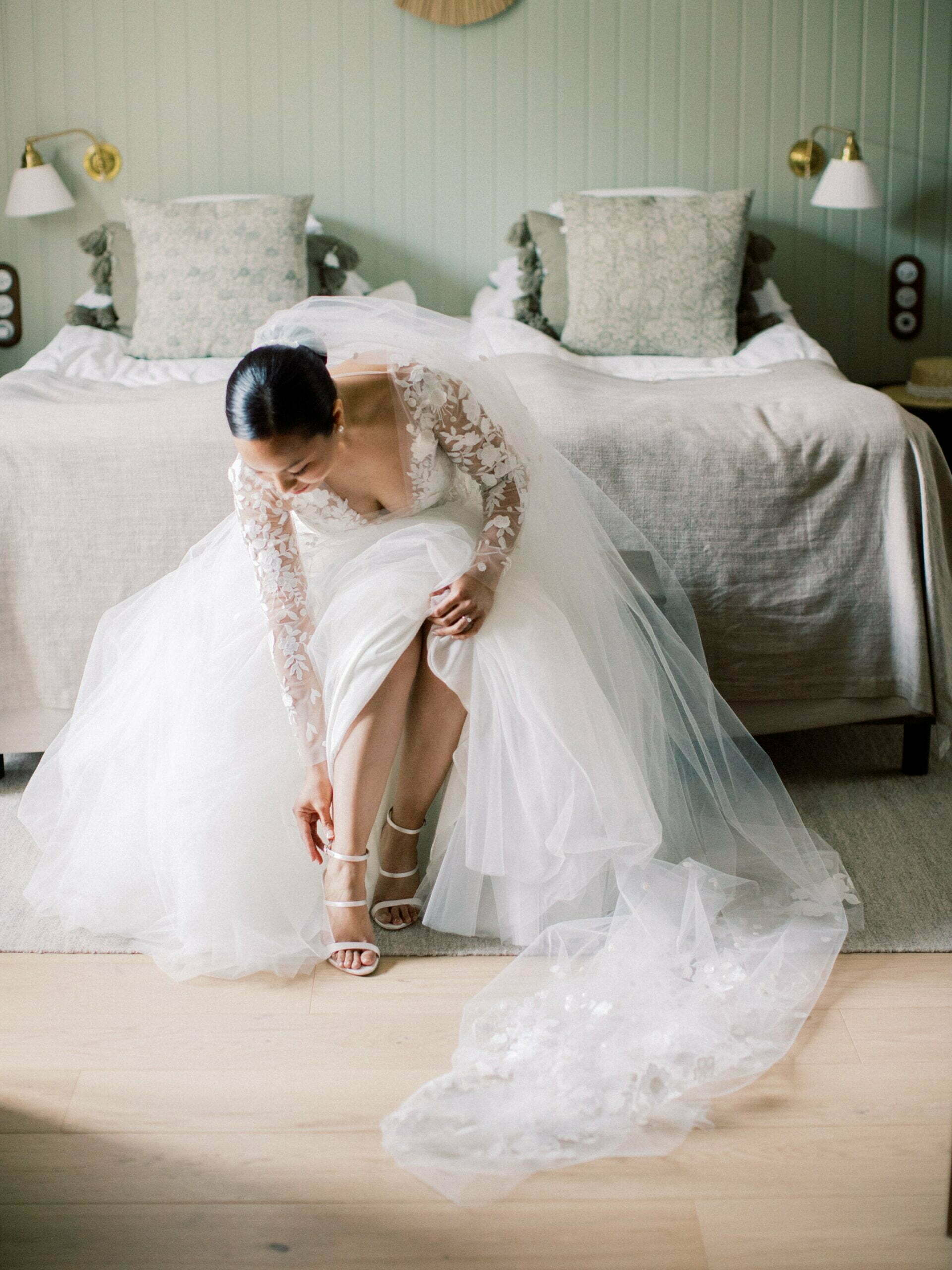 Eloisa de Castro wearing Sophia gown, matching veil & topper