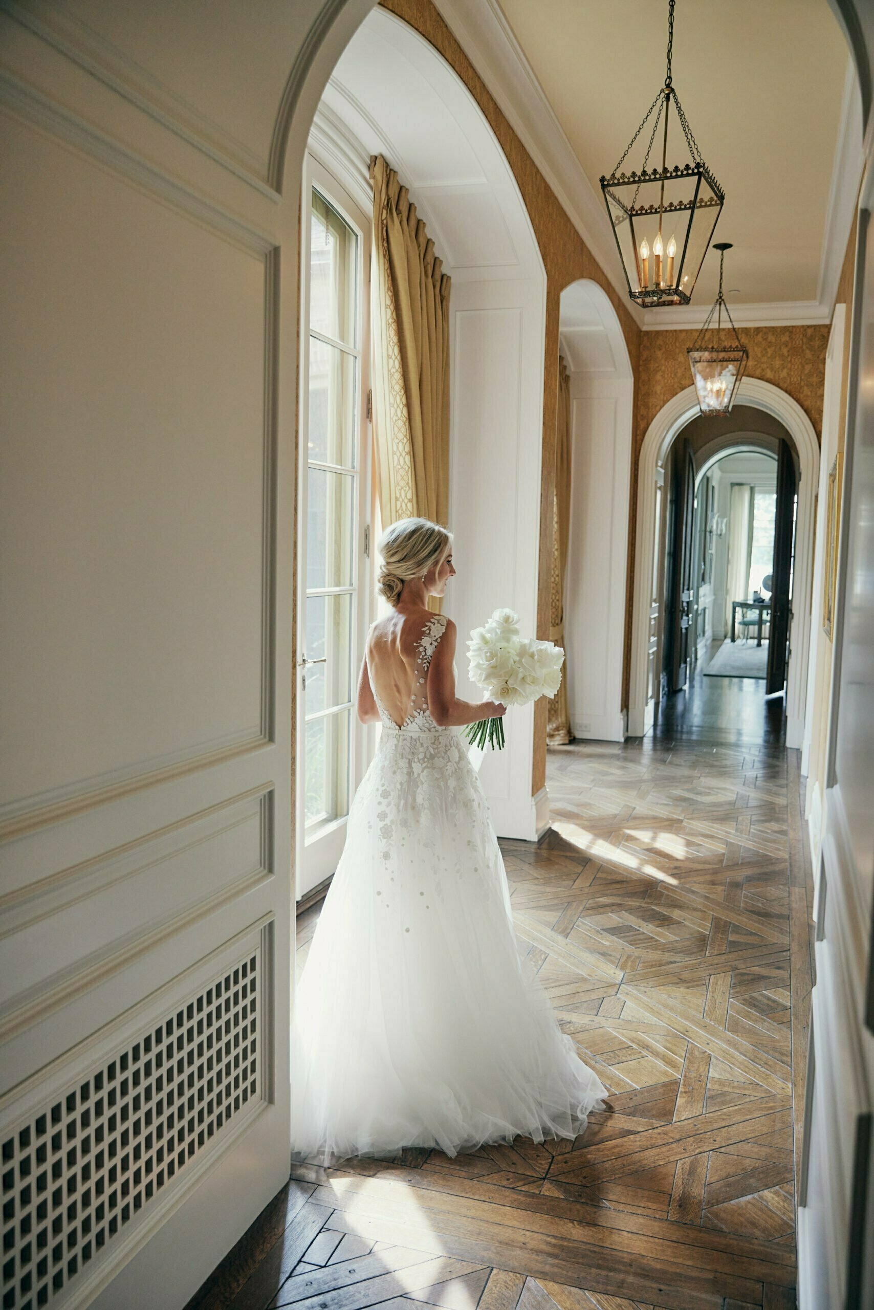 Isabella Pascucci wearing Sophia gown & veil