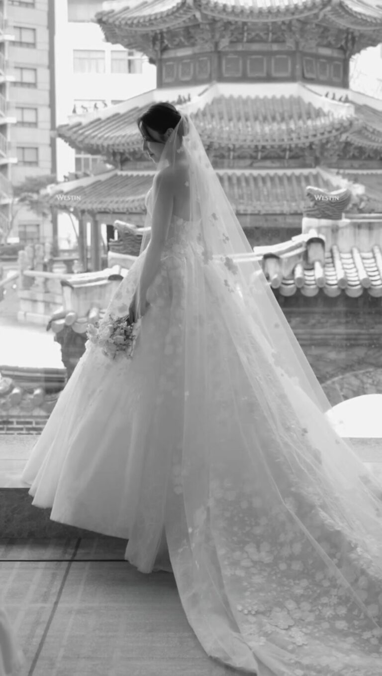 Yujin Lee in custom Jolli gown and matching veil