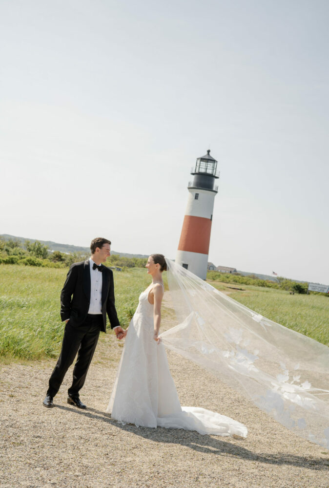Reenie McKiernan Bounds in Suma gown and matching veil