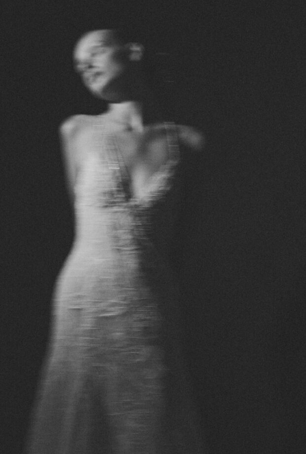 Celia: A Lace Revival of Sensual Elegance and Timeless Heritage