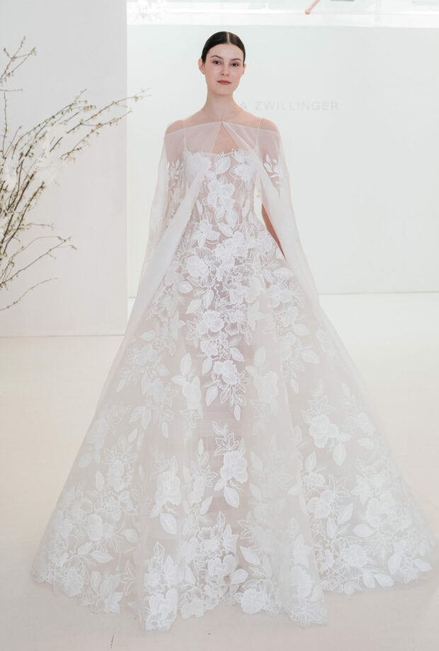The Sui Gown: A Floral A-Line Masterpiece of Quiet Opulence