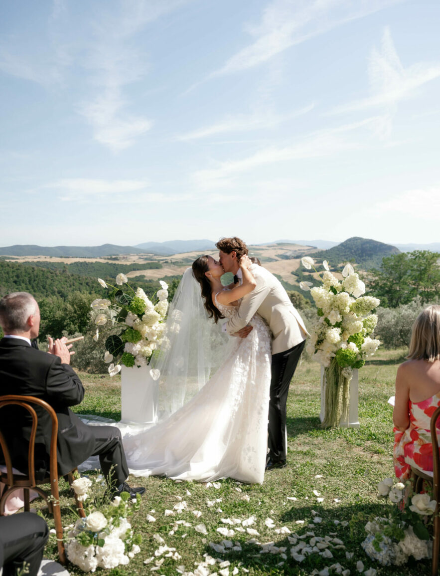 BRIDEOFTHEWEEK: Emma Hothersall
