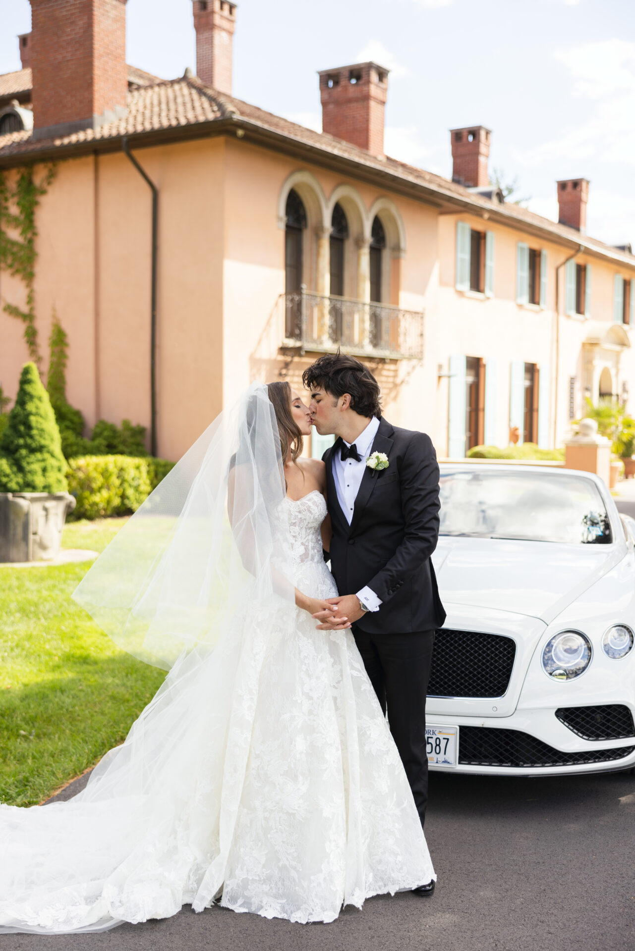 BRIDEOFTHEWEEK: Deanna Speranza